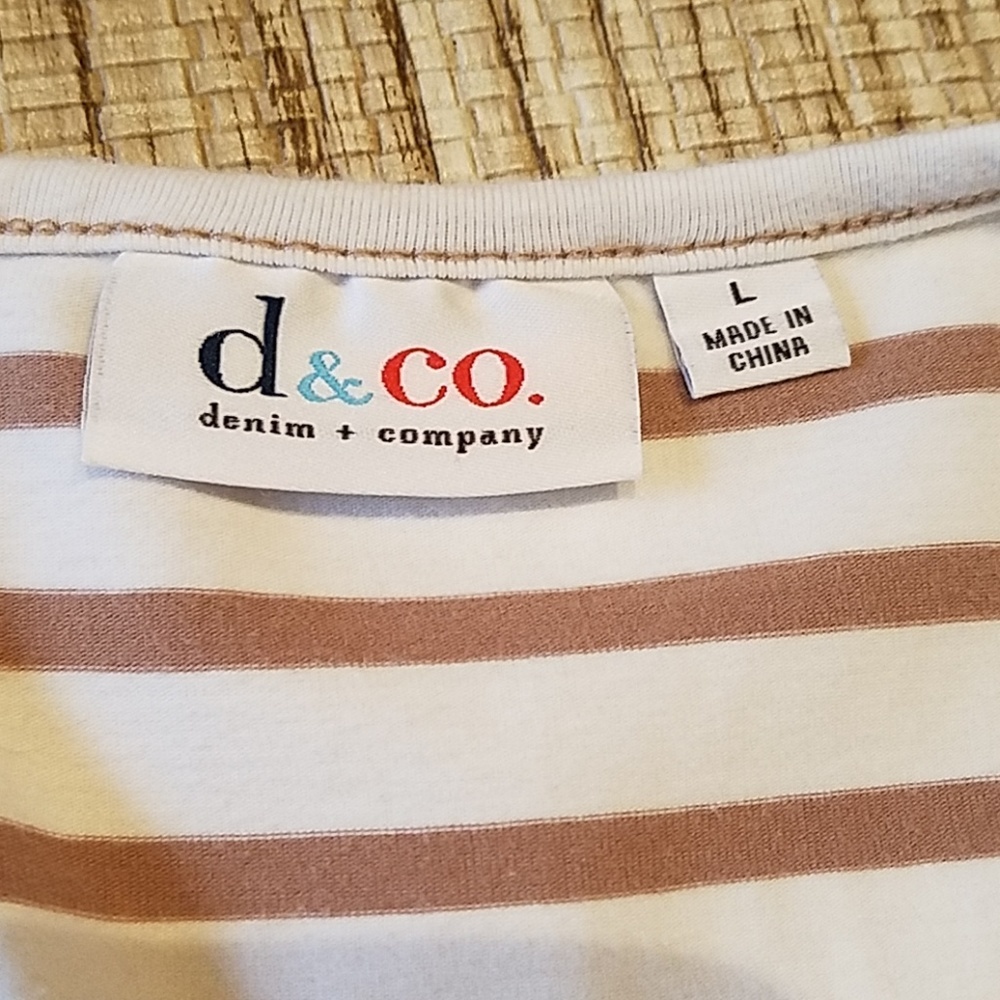 💞d & co.*Top - Picture 6 of 7